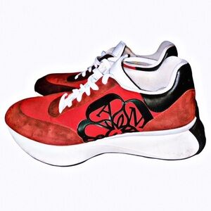 Alexander McQueen Sprint Runners (Lust Red)